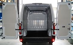 plancher en bois sur Movano aménagé à Genève